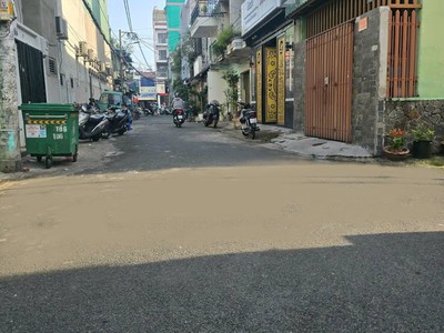 Bán nhà 4 tầng, 4.1   12.3m    hẻm 6m trịnh đình trọng, gần đàm sen   chỉ 7.2 tỷ 1