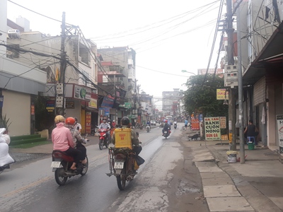 Bán nhà trạm trôi   hoài đức  nhà trạm trôi 3 tầng 33m  hơn 4 tỷ   3 phòng ngủ 4