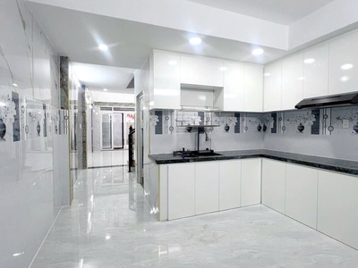 Nhà đường trước nhà 5m oto tới nhà châu thị hóa 2