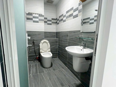 Nhà đường trước nhà 5m oto tới nhà châu thị hóa 4