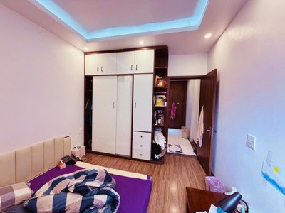 Nhà đẹp bát khối long biên - ô tô đỗ cửa full nội thất gần hồ 2 thoáng - 7.2 tỷ 0