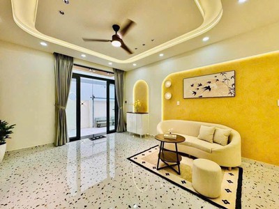 Hàng hiếm quận5  hẻm 5m, 6tầng có tm, sau lưng mặt tiền cao đạt 40m 12.5tỷ 2