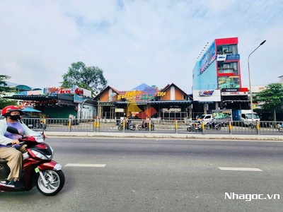 Sang nhượng gấp nhà hàng quy mô lớn mặt tiền tây thạnh 0