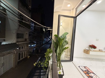 Nhà hxh thích quảng đức quận phú nhuận phường 5 cũ. 4