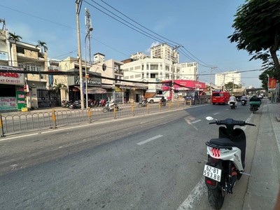 chính chủ bán nhà mặt tiền nguyễn thị thập trung tâm quận 7 vị trí vàng kinh doanh 1