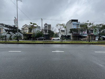 Siêu phẩm triệu đô lô đôi độc nhất 200m - mặt tiền minh mạng 2