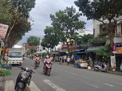 Bán lô góc 2 mặt tiền bà huyện thanh quan an thượng, giá 31.5 tỷ 0