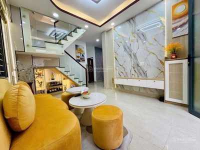 Nhà mới đón xuân - 3 tầng sịn xò - ngang 5m chỉ nhỉnh 4 tỷ 1