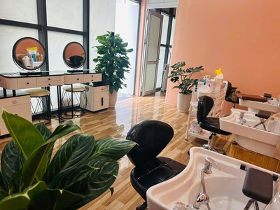 Sang nhượng spa chăm sóc da, gội đầu, nail mi 0