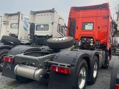 Xe đầu kéo Howo Max 460 bản full máy Weichai 2025 3