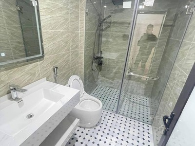 Phố đẹp kim giang-36m 7tầng-thang máy-gần ubnd phường-ôtô vào nhà-kinh doanh-14,5 tỷ 2