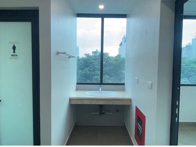 Chính chủ cho thuê tòa nhà văn phòng   long biên, hà nội 2