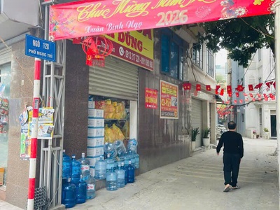 Bán nhà 2 tầng giá ngang bán đất ngọc trì, thạch bàn  dt 36m - mt 4,3m  nhích 6 tỷ tí ti 1