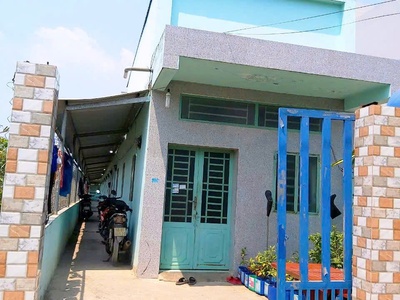 Cần bán dãy trọ 250m2 có 11 phòng mt đường nhựa 1