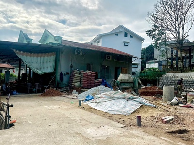 Đất kiệt 24 Vũ Ngọc Phan, TP Huế. Đường oto tận nơi, giá 1ty680 3