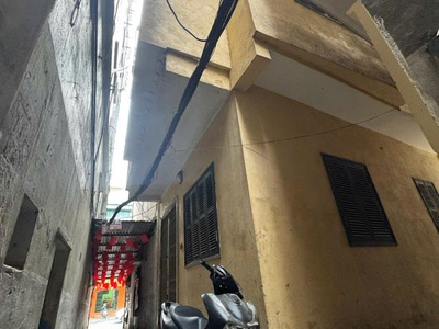 Nguyễn Trường Tộ Cách Phố 5M Lô Góc Thoáng MT 5M 4 Tầng 13.9 Tỷ 5