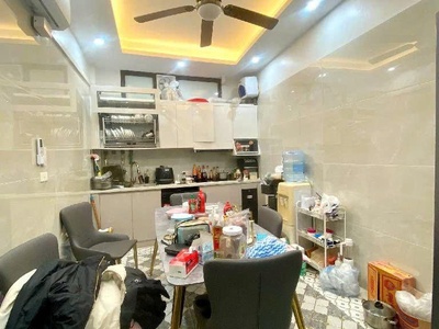 Bán nhà mạc thị bưởi 4 tầng dân xây ở ngay 2 thoáng hai bà trưng 3