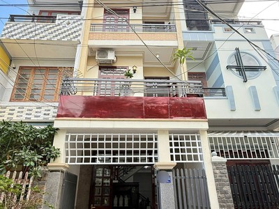 Bán nhà 4 tầng Vĩnh Hải, Bắc Nha Trang ĐƯỜNG 8M GIÁ CHỈ 8,9 TỶ 0