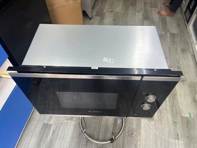 Lò Vi Sóng Âm Tủ Bosch BFL520MS0 1
