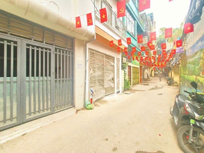 Tòa căn hộ Hoàng Hoa Thám 60m2 x 6 tầng thang máy   ô tô qua nhà   10 phòng khép kín - cách phố 20m 0