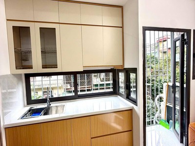 Bán căn hộ tập thể ngay trung tâm Chợ Nghĩa Tân, Cầu Giấy, Hà Nội. 3