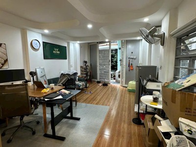 Hàng vip quận 3  giá đầu tư  đang có dòng tiền--10m ra hxh--5.38 tỷ  thương lượng 0