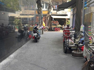 Hàng vip quận 3  giá đầu tư  đang có dòng tiền--10m ra hxh--5.38 tỷ  thương lượng 4