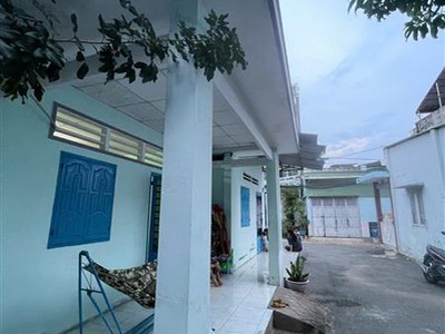 Bán đất tặng nhà 114m hiệp phú ngã 4 thủ đức chỉ 6.5 tỷ 2