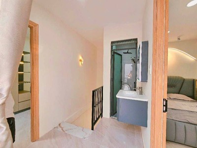 Nhà hẻm thông - mới trống đón  tết - quang trung gò vấp - 2 tầng - 4mx8m 3pn - giá 4ty nhĩnh 2