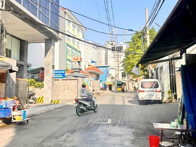 Bán nhà mặt tiền lê quý đôn -p12- thông nguyễn văn trỗi - huỳnh văn bánh - 3 tầng 4.2x12 nở hậu 1