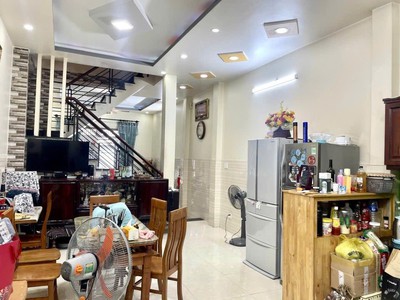 Bán nhà hẻm 8m phạm văn hai, phường 3 tân bình 5 17 chợ pvh 1