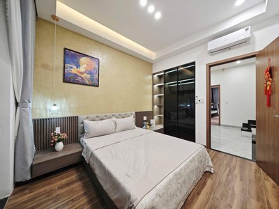 Bán nhà mặt tiền đường hiệp nhất  phường 4 tân bình   4 19  - 5 tầng 3