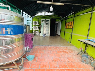 Cho thuê nguyên căn, mt hưng phú, 63m2, mặt bằng   3pn, 15tr 3