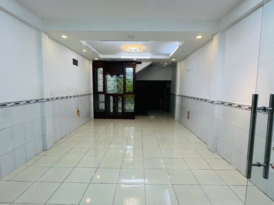 Cho thuê nguyên căn, mt hưng phú, 63m2, mặt bằng   3pn, 15tr 0