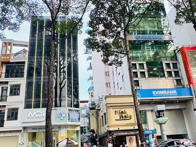 Bán building 7 tầng có hầm - mặt tiền kd đường 3/2, quận 10 - vị trí siêu vip ngay  vòng xoay dân 0