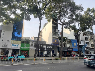 Bán siêu phẩm tòa nhà 7 tầng có hầm - mặt tiền kinh doanh 40m đ.trần hưng đạo, quận 1 - dòng tiền 1