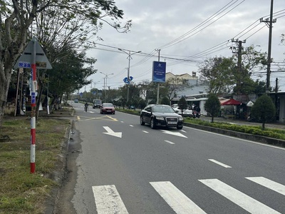 Đất mặt tiền võ nguyên giáp - lạc long quân, mặt biển đà nẵng, 0