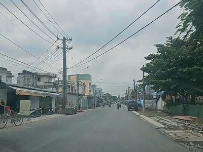 Bán nhà 2 tầng mặt tiền kinh doanh,ngang 7m,gần chợ đồn 1