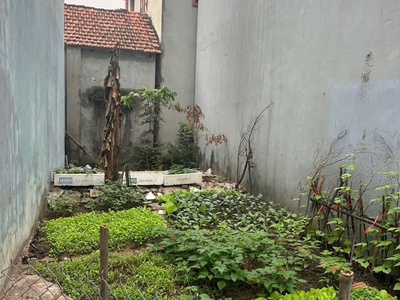 Cần bán đất cựu quán đức thượng 41.2m , sát khu đô thị tân việt, dân trí cao. 1