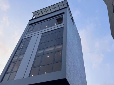 Phúc lợi nóng bỏng tay dt 44m - mt 6m xây 6 tầng thang máy gara oto 4 chỗ chỉ 9,x tỷ 0