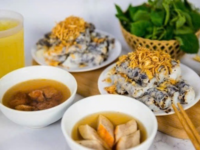 Bánh cuốn gà tần ngon Đặng Văn Ngữ 0