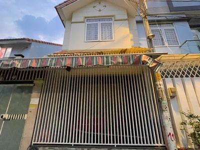 Bán nhà cấp 4 trung tâm hiệp phú, 81m2. gần metro, vincom lê văn việt giá nhỉnh 5 tỷ 0