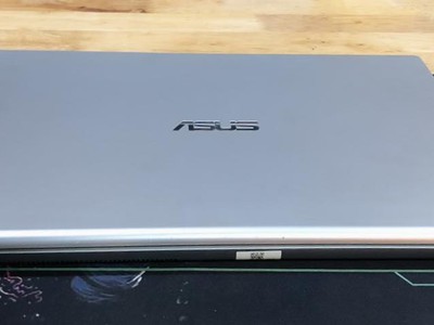 Laptop Asus Vivobook X509F Core i5-8265U Ram 8GB SSD 128GB HDD 500GB VGA ON Màn Full HD Máy Đẹp 1