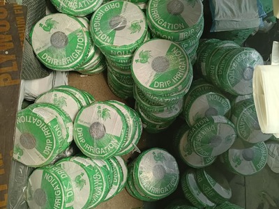 Ống tưới nhỏ giọt 16mm dày 0.15mm khoảng cách 20cm 1