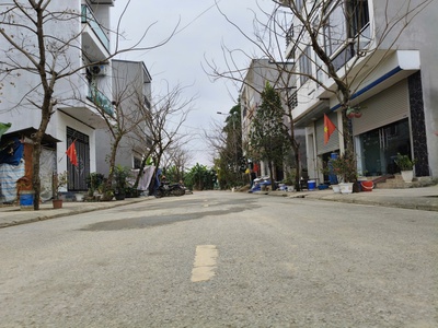 Bán đất phân lô tại Hợp Thịnh, Hội Hợp, Vĩnh Yên, Vĩnh Phúc. Giá chỉ 2.25 tỷ 2