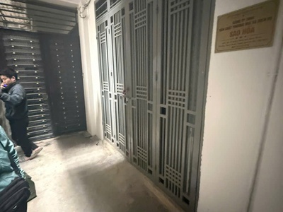 ✨khó tin quá❗ nhà 5 tầng quan nhân mt4m vuông vắn ngõ nông, gần phố, ở cực ổn 0