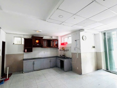 Cho thuê shohouse 2 mặt tiền cc sơn kỳ q.tân phú 96m , 2tầng- 15triệu 3