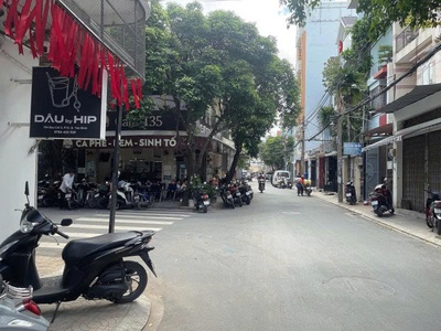 Bán nhà hẻm 8m lê văn quới - gần ngã tư hòa bình, 11x10m, 5 tầng - 5pn, chỉ 11,95 tỷ. 3