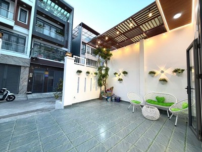 Nhỉnh 5ty - nhà ngang 6 x 19m - đường nhựa 8m - huỳnh tấn phát - nhà bè . full nội thất 3