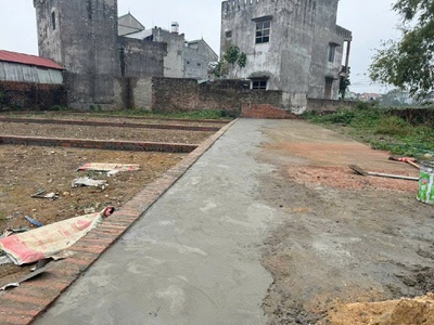 Bán gấp 63m đất tổ 9, quang minh, mê linh. giá chỉ 2,7 tỷ. đất vuông vắn, nở hậu, oto đỗ 1